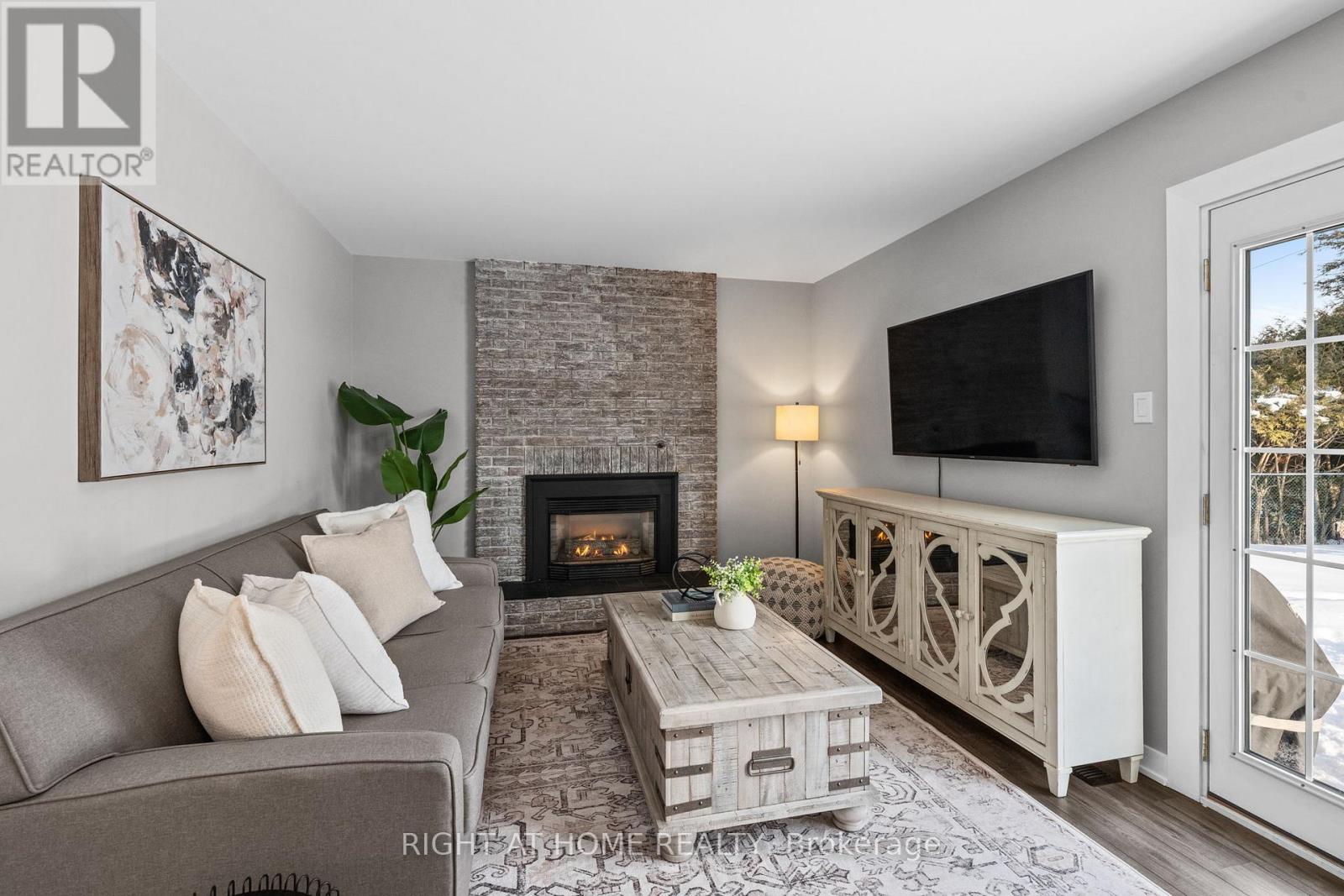 12 Butterfield Road, Ottawa, Ontario  K0A 3P0 - Photo 6 - X12727102