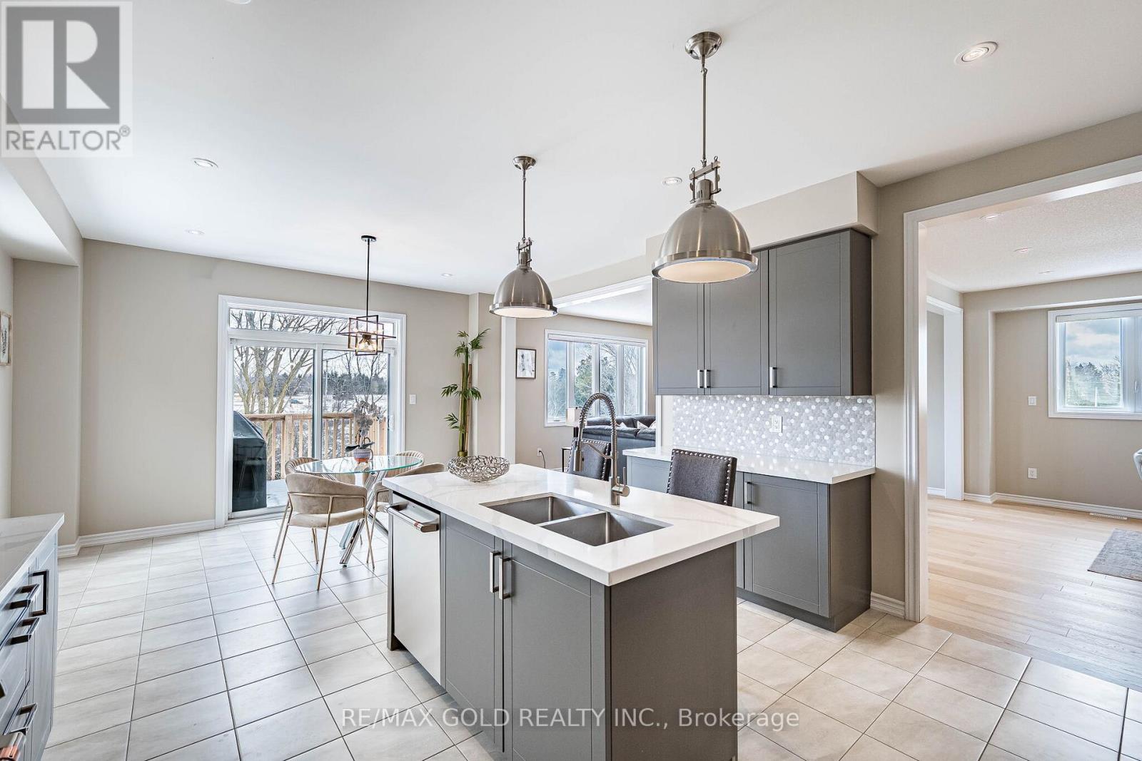 201 Mcfarlane Crescent, Centre Wellington, Ontario  N1M 0G5 - Photo 13 - X12907158