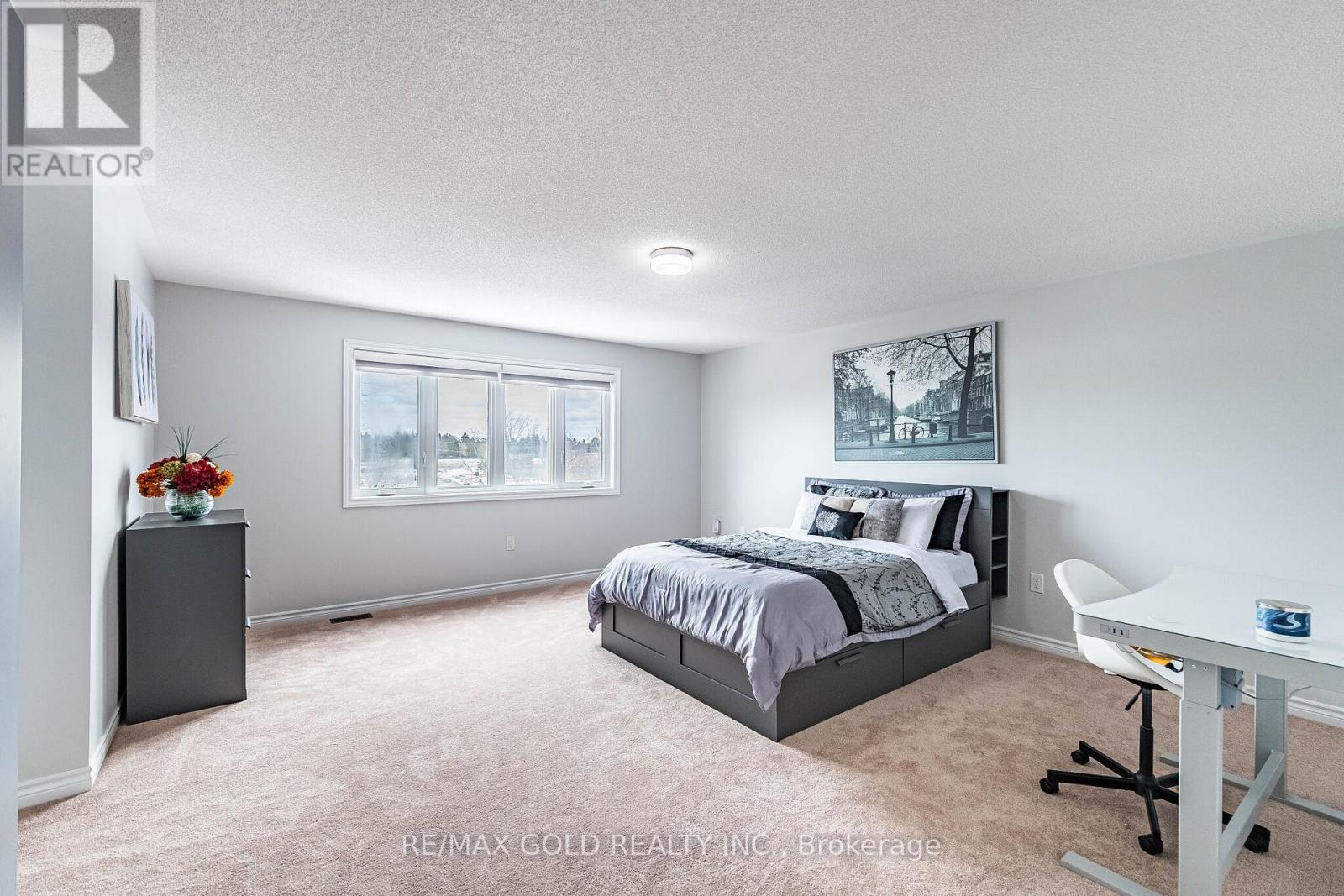 201 Mcfarlane Crescent, Centre Wellington, Ontario  N1M 0G5 - Photo 22 - X12907158