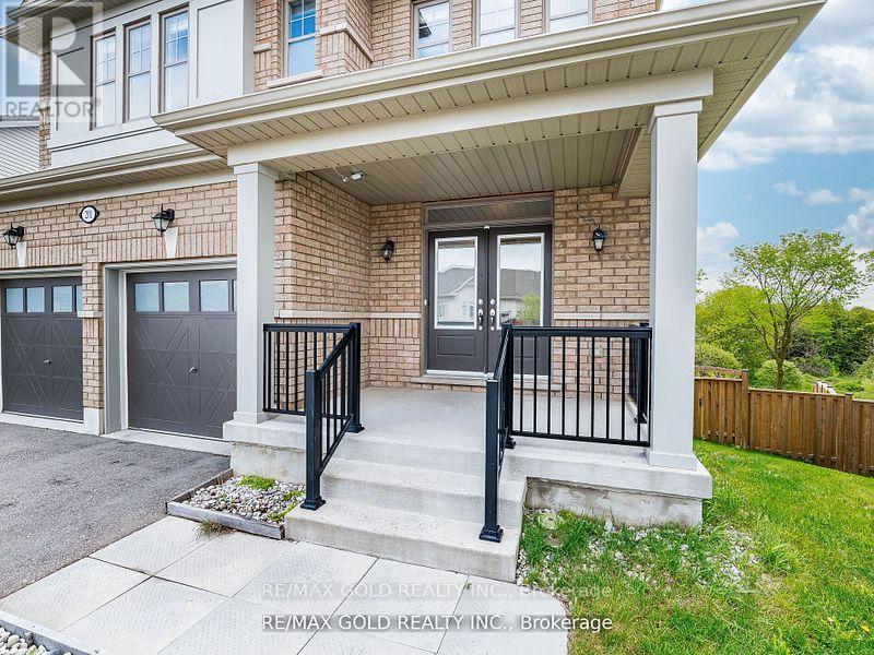201 Mcfarlane Crescent, Centre Wellington, Ontario  N1M 0G5 - Photo 3 - X12907158