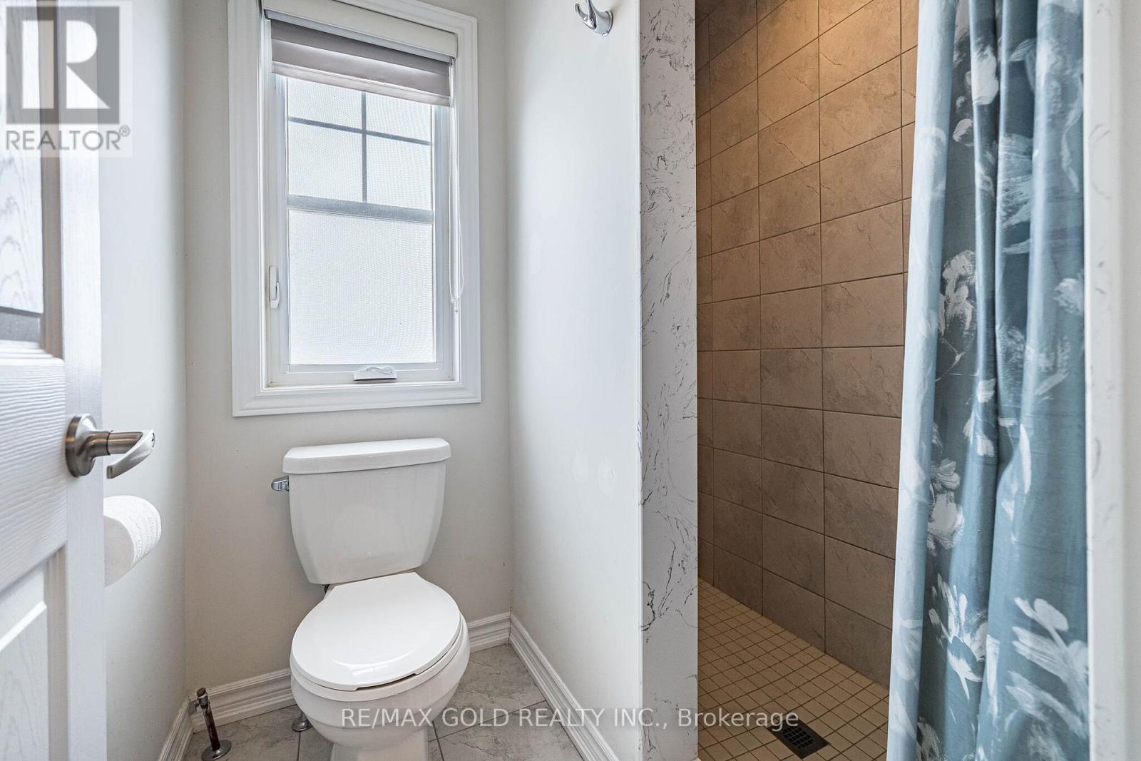 201 Mcfarlane Crescent, Centre Wellington, Ontario  N1M 0G5 - Photo 38 - X12907158