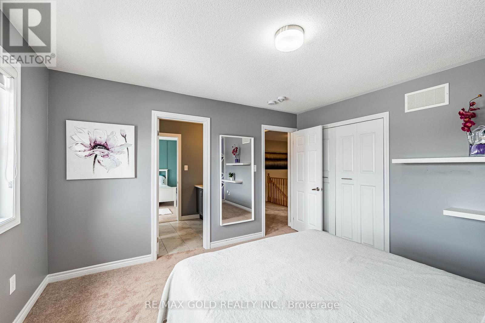 201 Mcfarlane Crescent, Centre Wellington, Ontario  N1M 0G5 - Photo 40 - X12907158