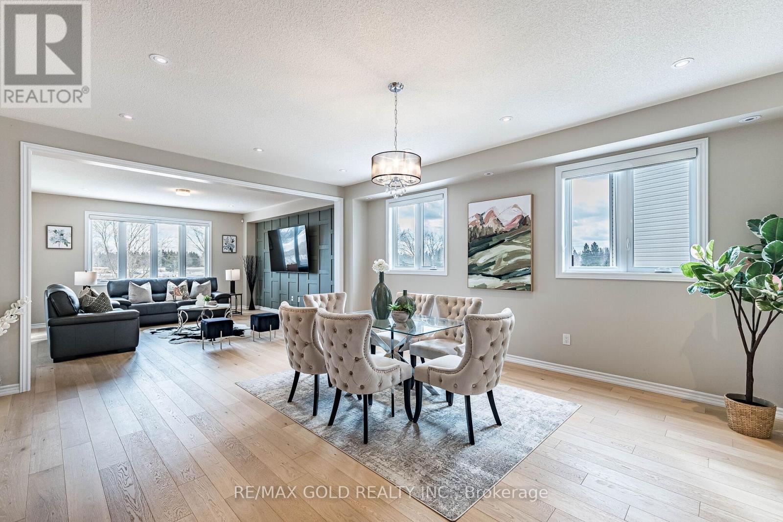 201 Mcfarlane Crescent, Centre Wellington, Ontario  N1M 0G5 - Photo 6 - X12907158