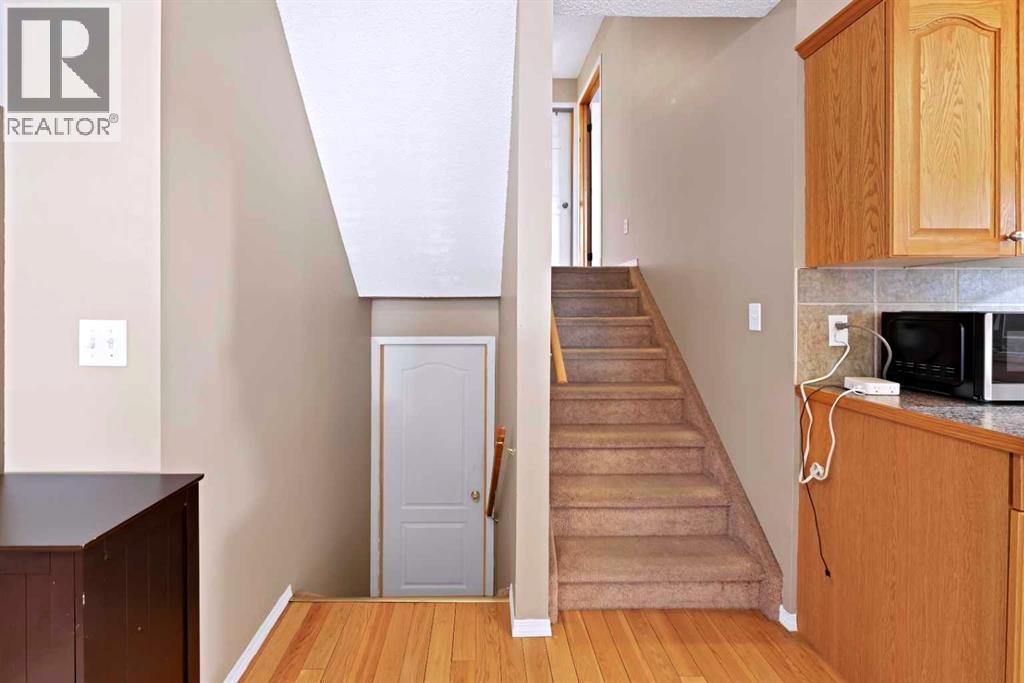 127 Whitehaven Road NE, Calgary, Alberta  T1Y 6A6 - Photo 11 - A2295438