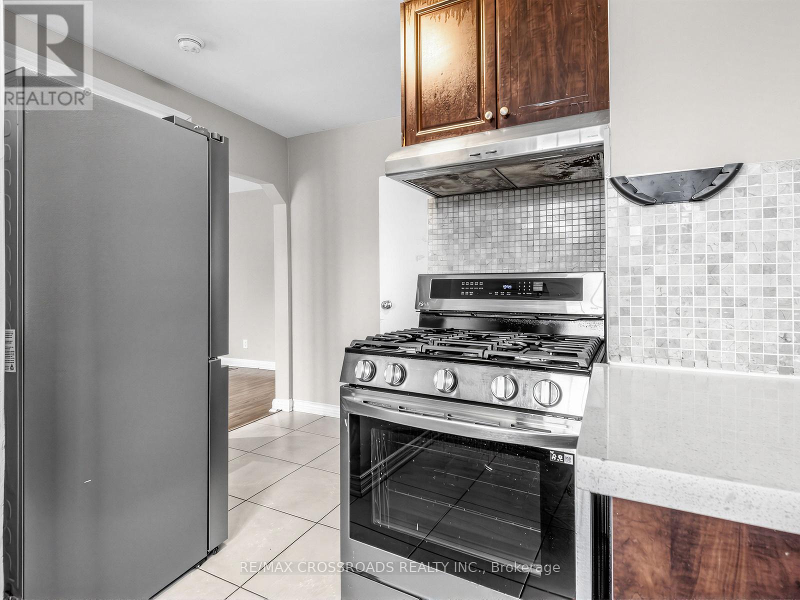 17 Strode Drive, Toronto, Ontario  M1J 1L8 - Photo 10 - E12907162