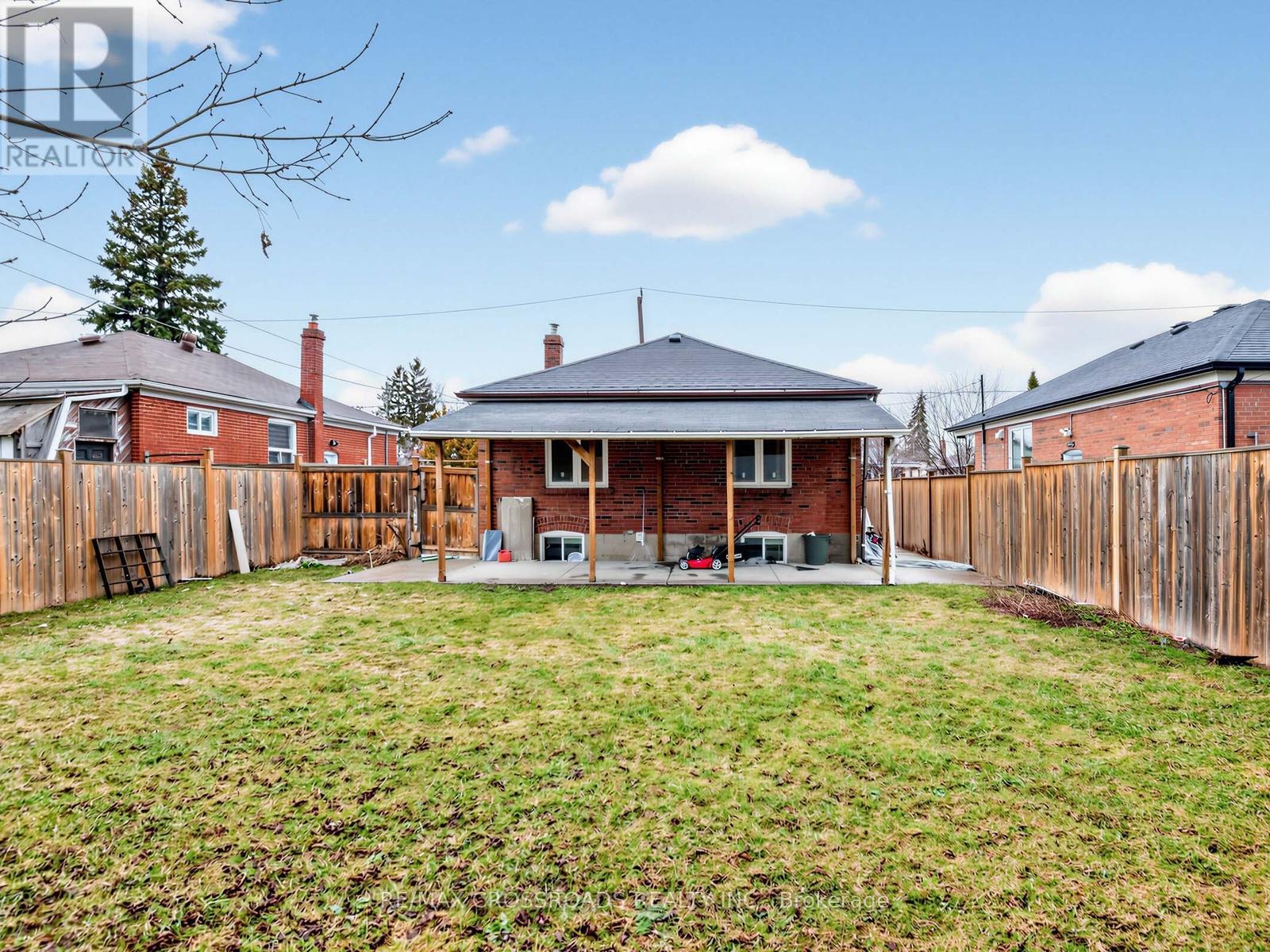 17 Strode Drive, Toronto, Ontario  M1J 1L8 - Photo 3 - E12907162