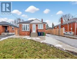 17 STRODE DRIVE, Toronto, Ontario