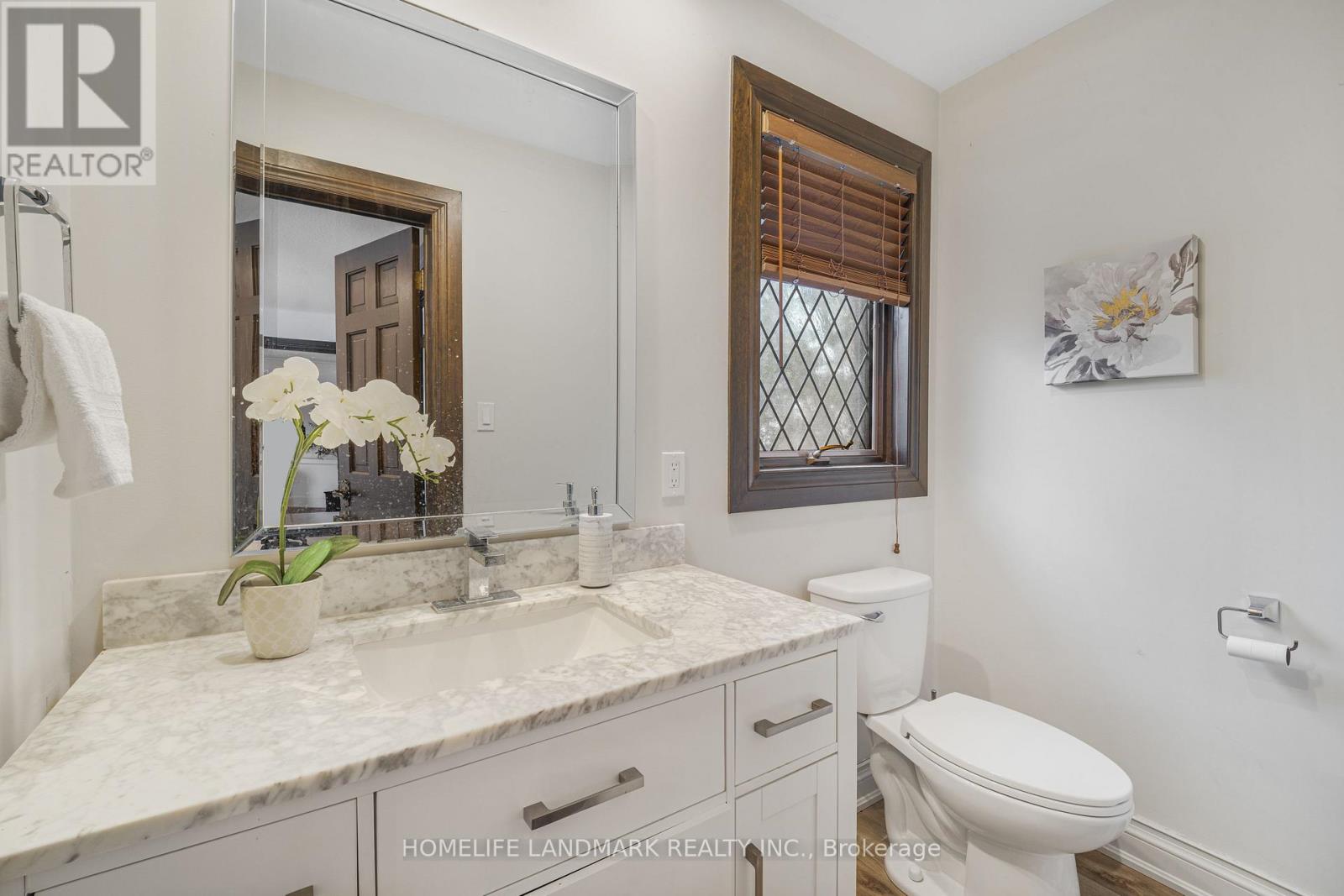 10505 Niagara River Parkway, Niagara Falls, Ontario  L2E 6S6 - Photo 19 - X12907160