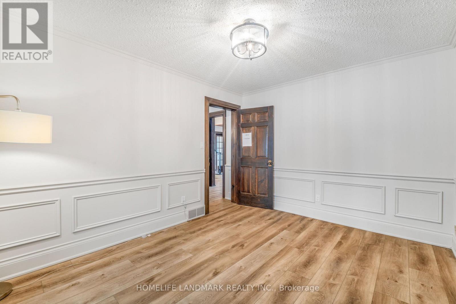 10505 Niagara River Parkway, Niagara Falls, Ontario  L2E 6S6 - Photo 31 - X12907160