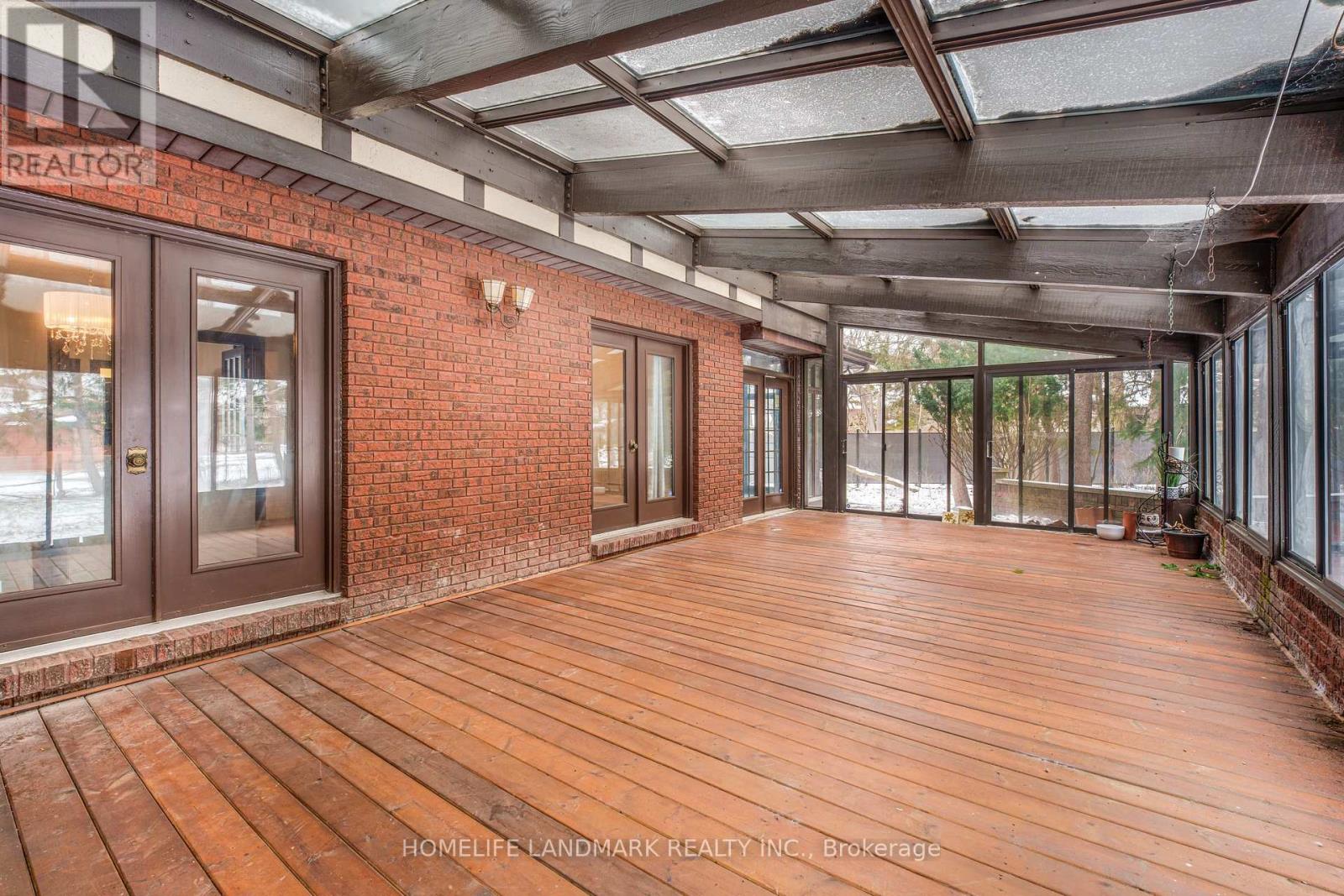 10505 Niagara River Parkway, Niagara Falls, Ontario  L2E 6S6 - Photo 41 - X12907160