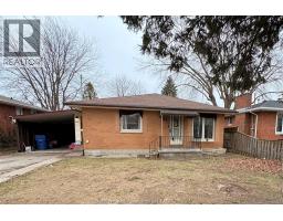 40 DAUW AVENUE, Wallaceburg, Ontario