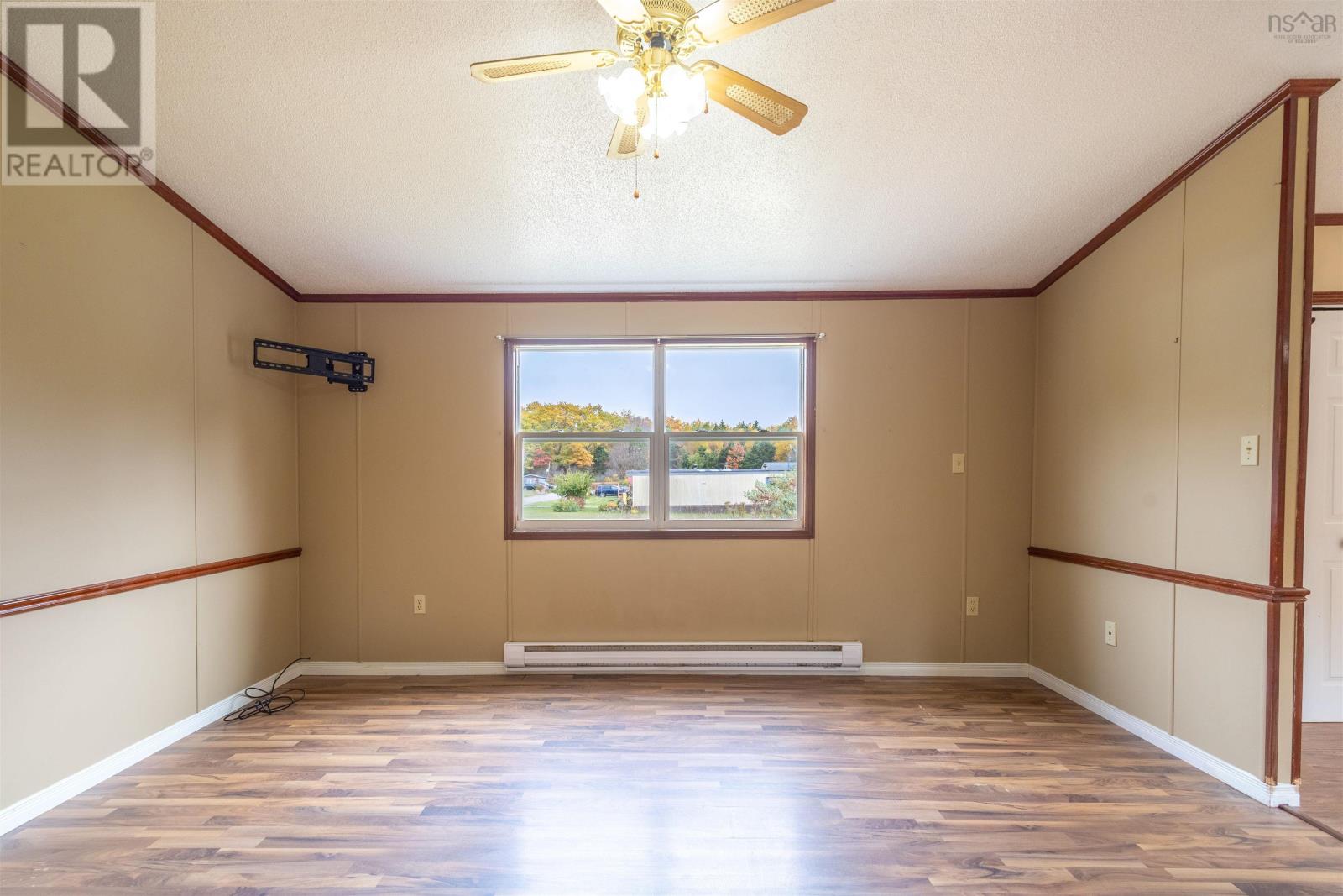 6 Second Street, Northside East Bay, Nova Scotia  B1J 1B4 - Photo 6 - 202526272