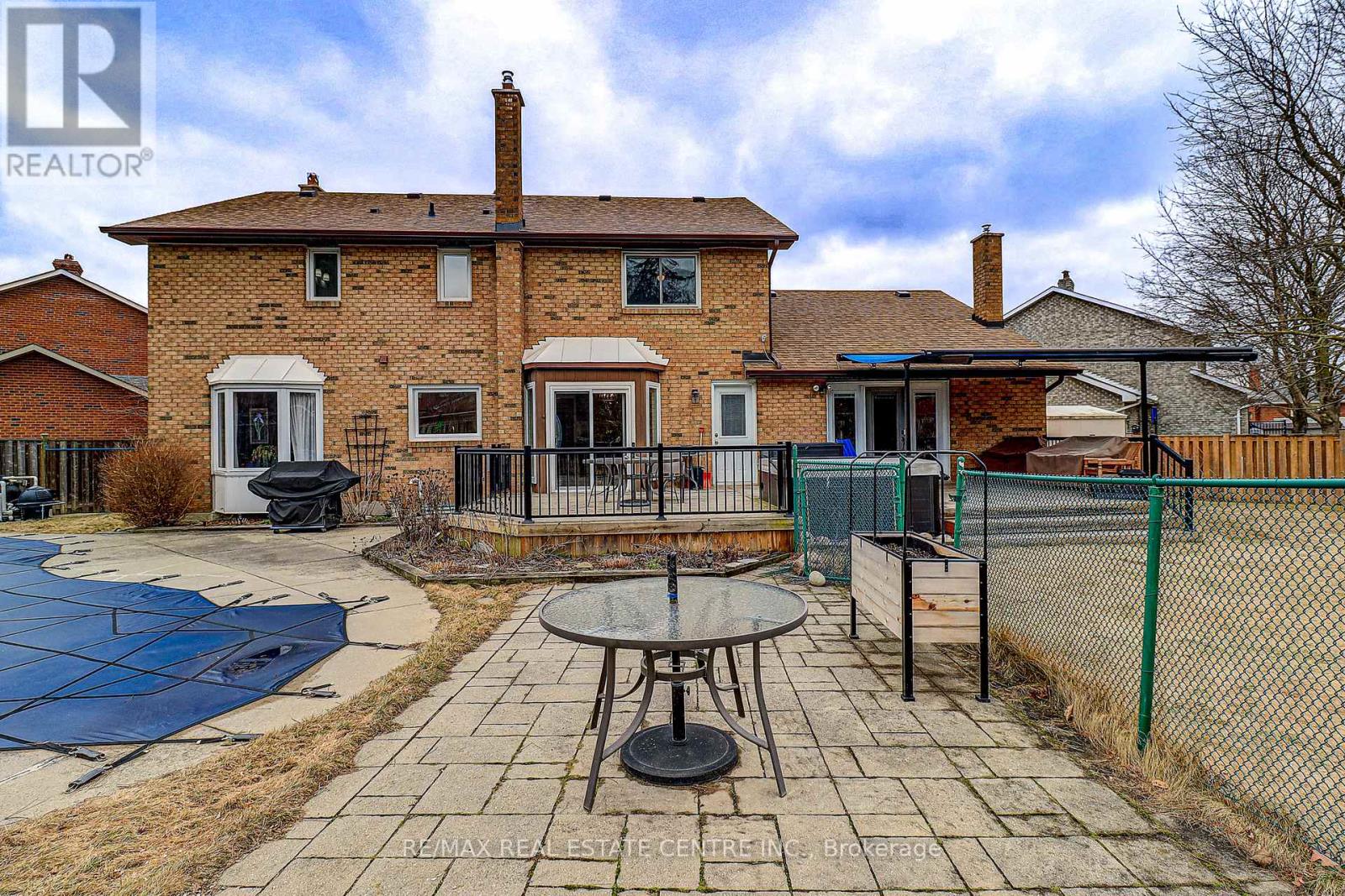 6 Waverly Place, Brampton, Ontario  L6Z 1Y9 - Photo 39 - W12907062