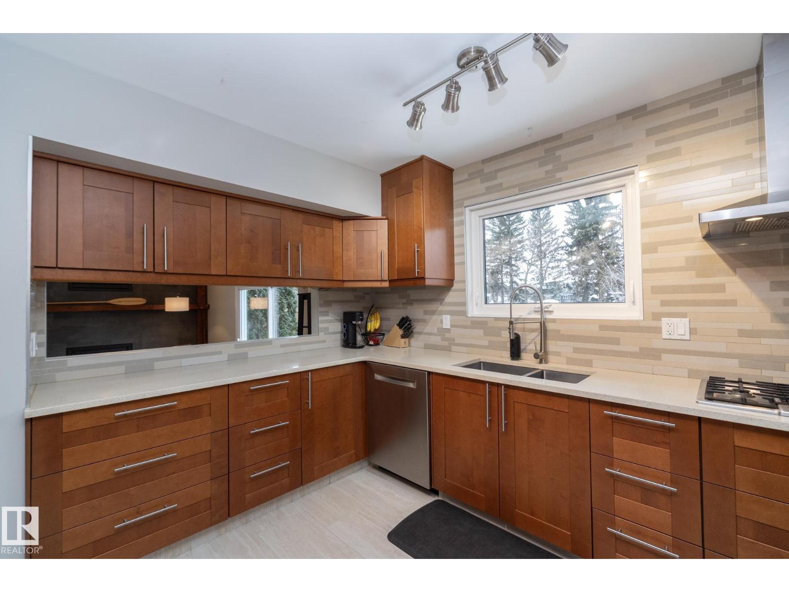 54 Beaverbrook Cr, St. Albert, Alberta  T8N 2K9 - Photo 3 - E4478604