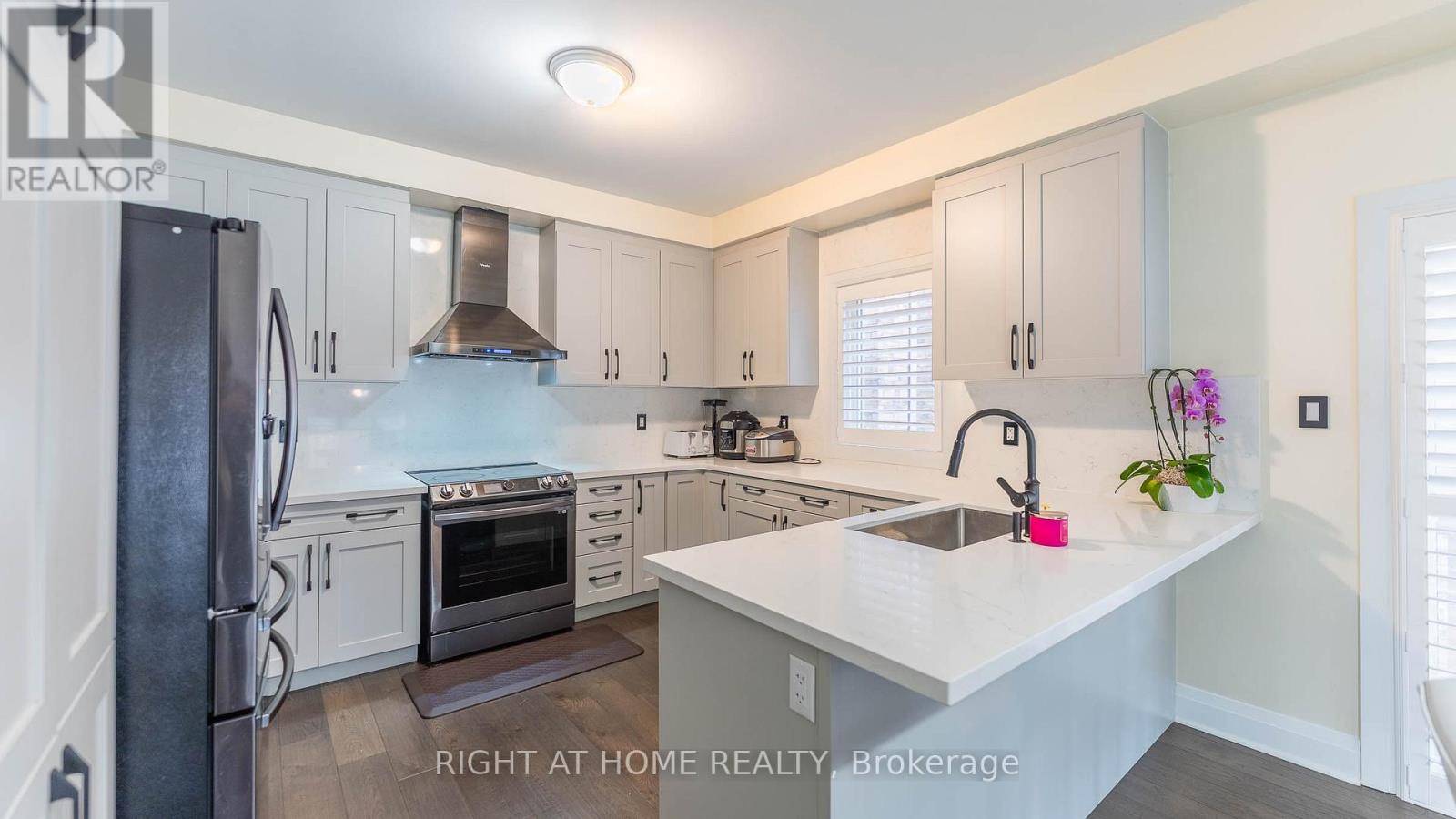 707 Audley Road S, Ajax, Ontario  L1Z 0T7 - Photo 9 - E12907170