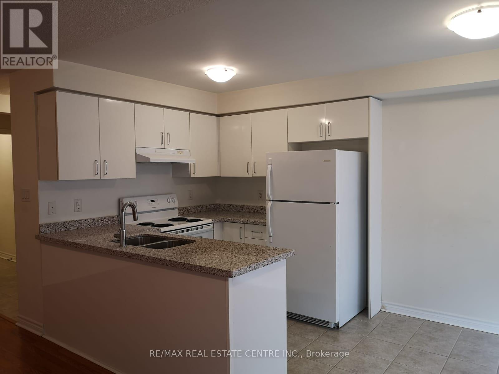 1 - 600 Shoreline Drive, Mississauga, Ontario  L5B 0A8 - Photo 8 - W12907166