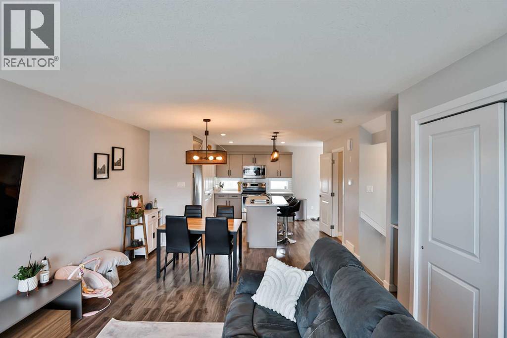 340 Coalbanks Boulevard W, Lethbridge, Alberta  T1J 4V4 - Photo 5 - A2294612