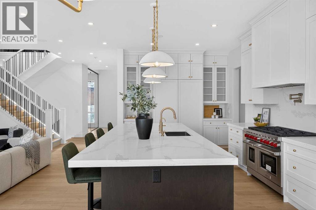 3112 Leduc Crescent SW, Calgary, Alberta  T3E 5W9 - Photo 9 - A2293555