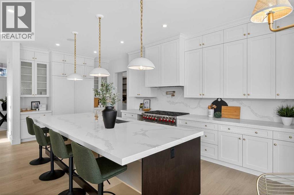 3112 Leduc Crescent SW, Calgary, Alberta  T3E 5W9 - Photo 7 - A2293555