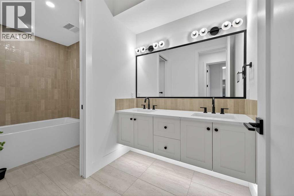 3112 Leduc Crescent SW, Calgary, Alberta  T3E 5W9 - Photo 46 - A2293555