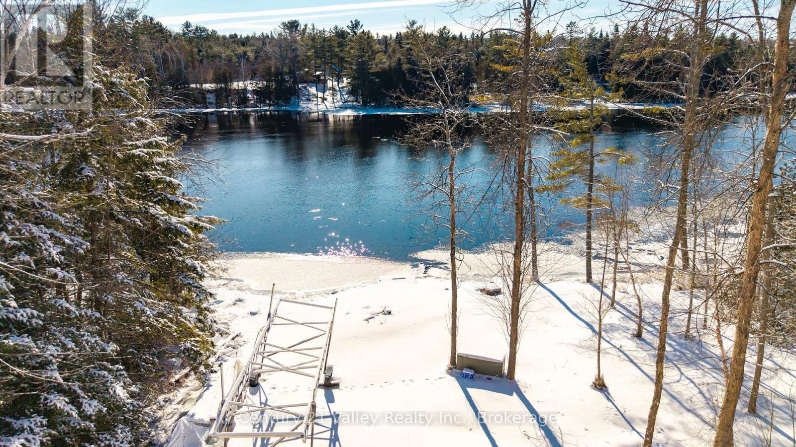 3537 Calabogie Road, Greater Madawaska, Ontario  K0J 1G0 - Photo 11 - X12907184