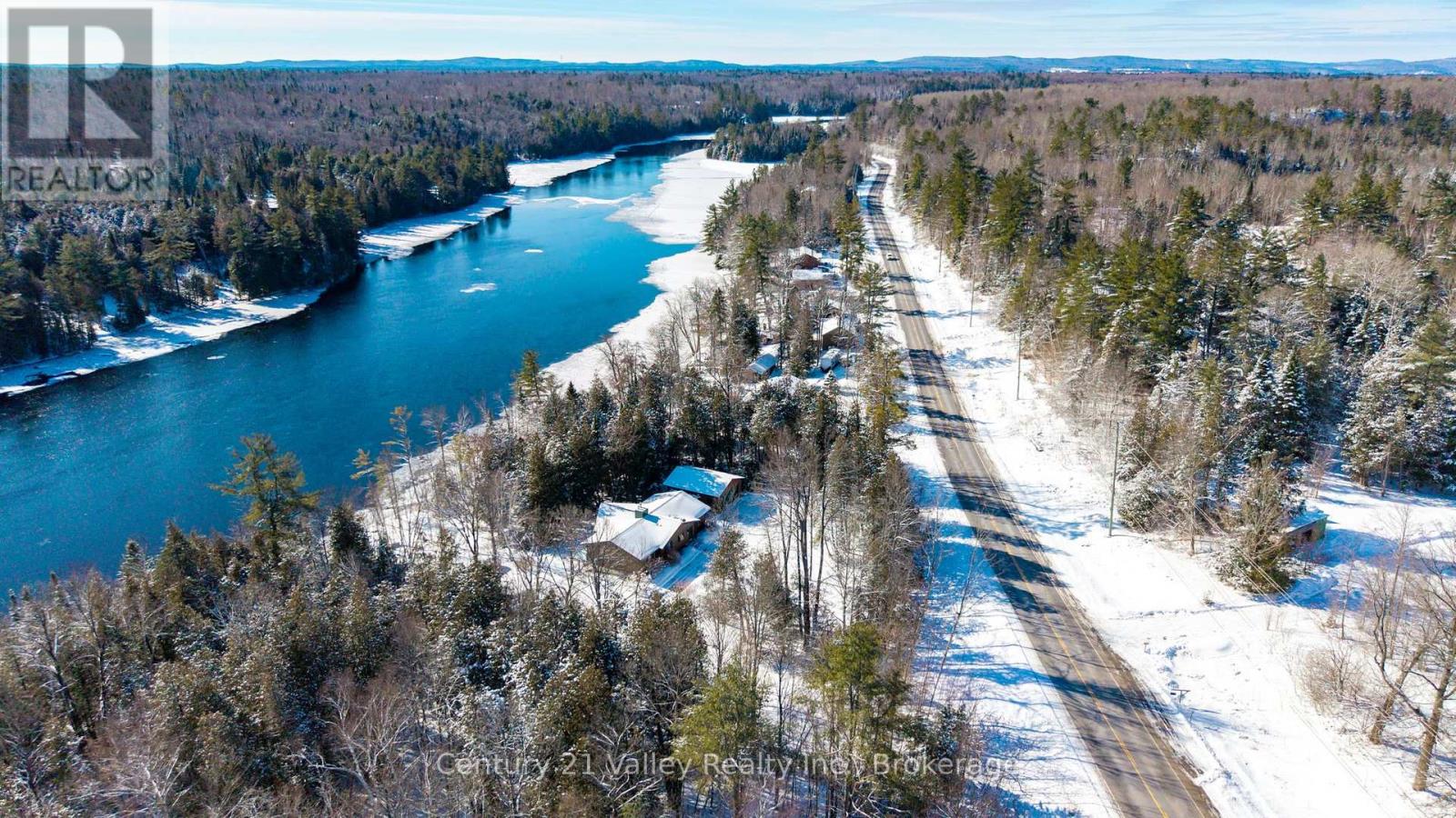 3537 Calabogie Road, Greater Madawaska, Ontario  K0J 1G0 - Photo 2 - X12907184