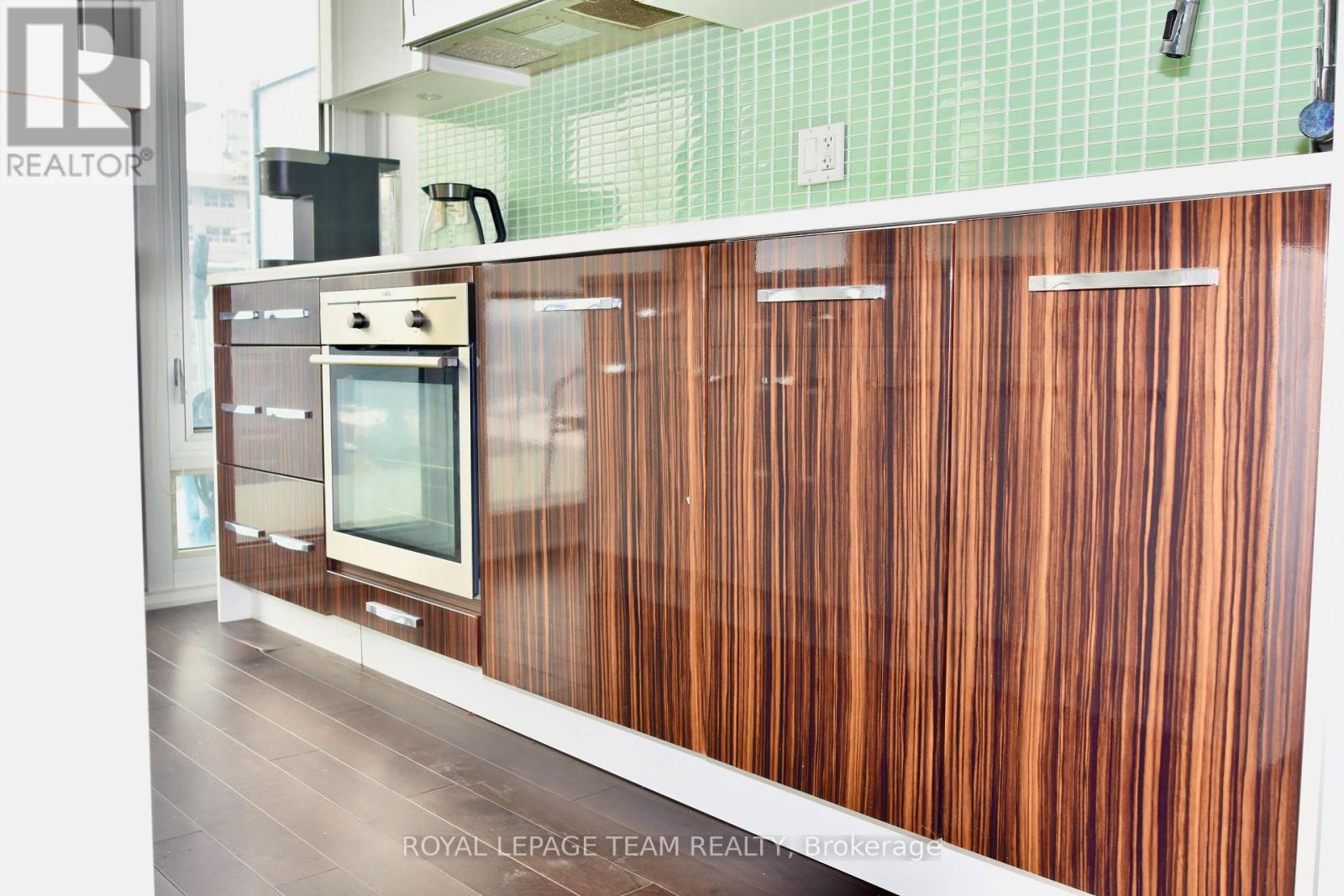 902 - 111 Champagne Avenue S, Ottawa, Ontario  K1S 5V3 - Photo 5 - X12907186