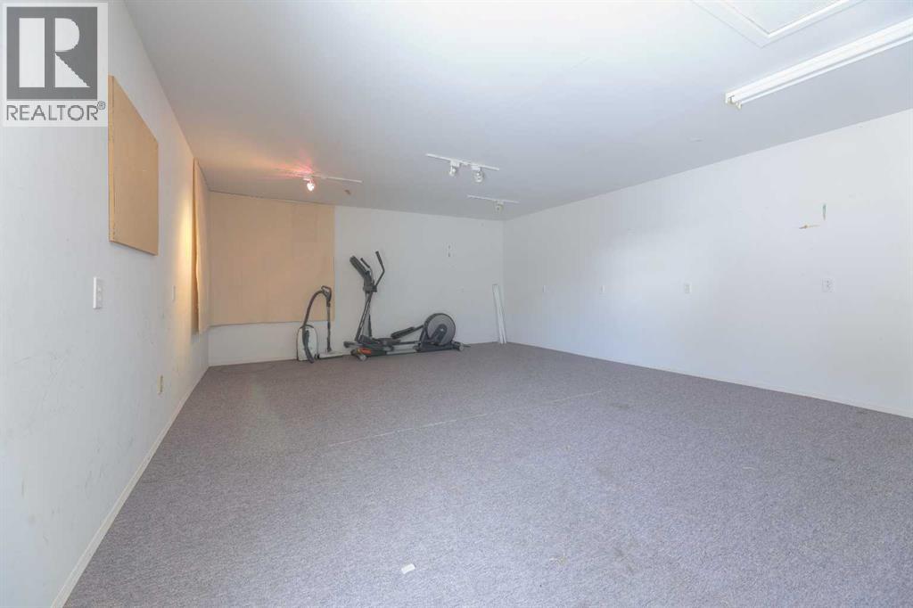 714 17 Avenue NW, Calgary, Alberta  T2M 0N7 - Photo 30 - A2289247