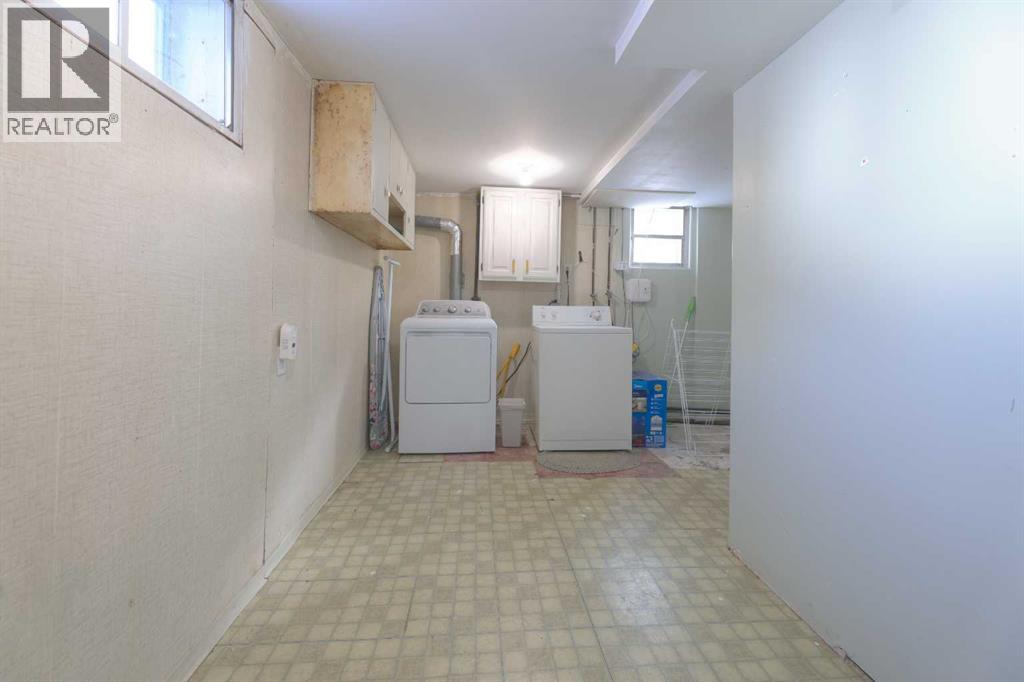 714 17 Avenue NW, Calgary, Alberta  T2M 0N7 - Photo 21 - A2289247