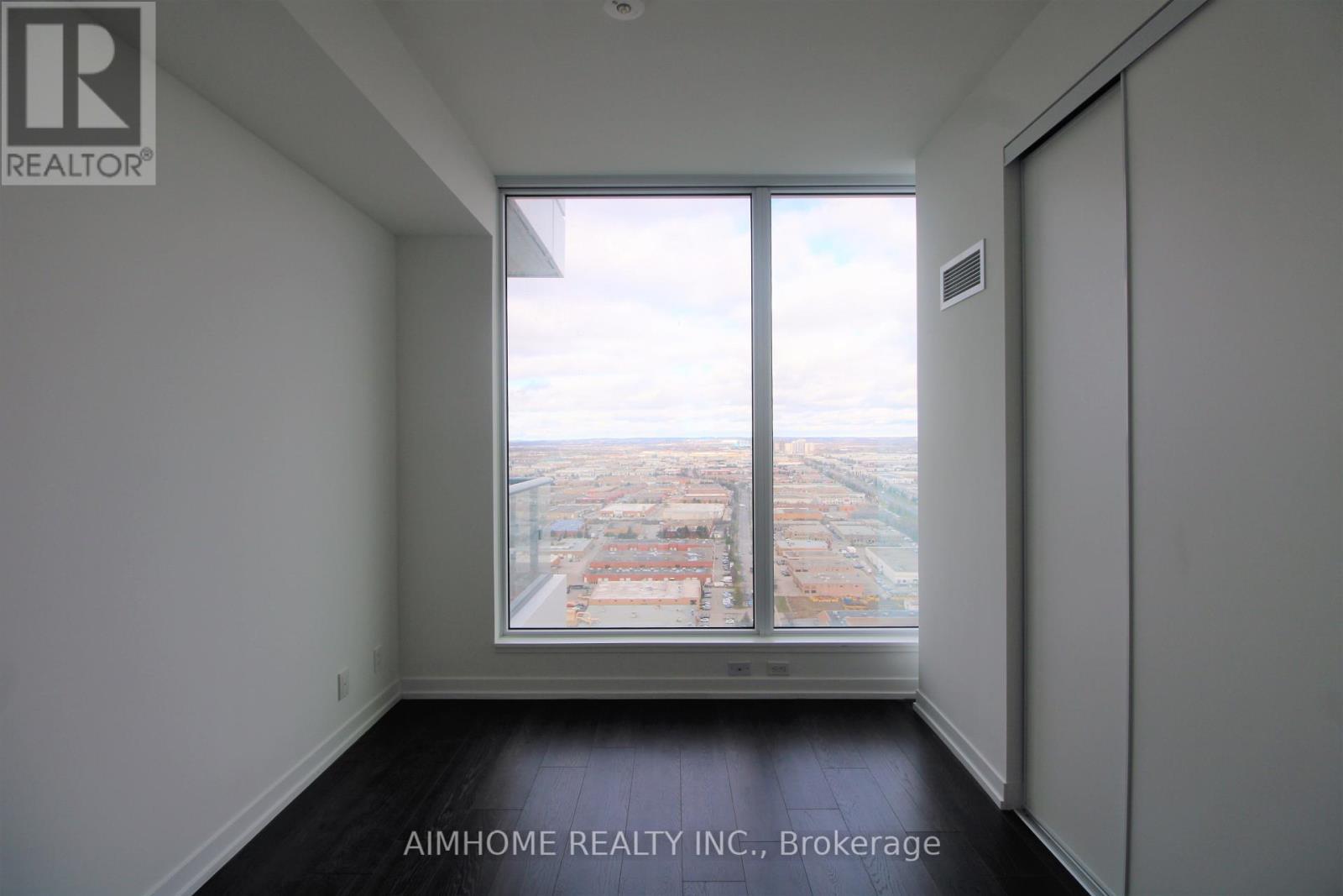 3702 - 950 Portage Parkway, Vaughan, Ontario  L4K 0J7 - Photo 9 - N12907180