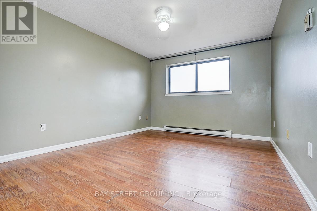 32 - 2035 South Millway Drive, Mississauga, Ontario L5L 1R7 - Photo 15 - W12907182