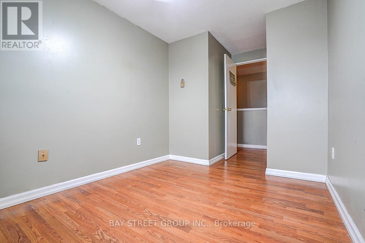 32 - 2035 South Millway Drive, Mississauga, Ontario L5L 1R7 - Photo 19 - W12907182