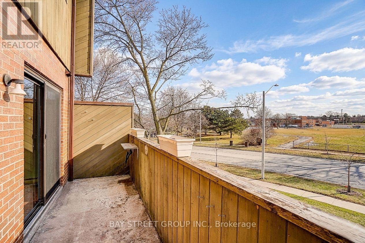 32 - 2035 South Millway Drive, Mississauga, Ontario L5L 1R7 - Photo 23 - W12907182