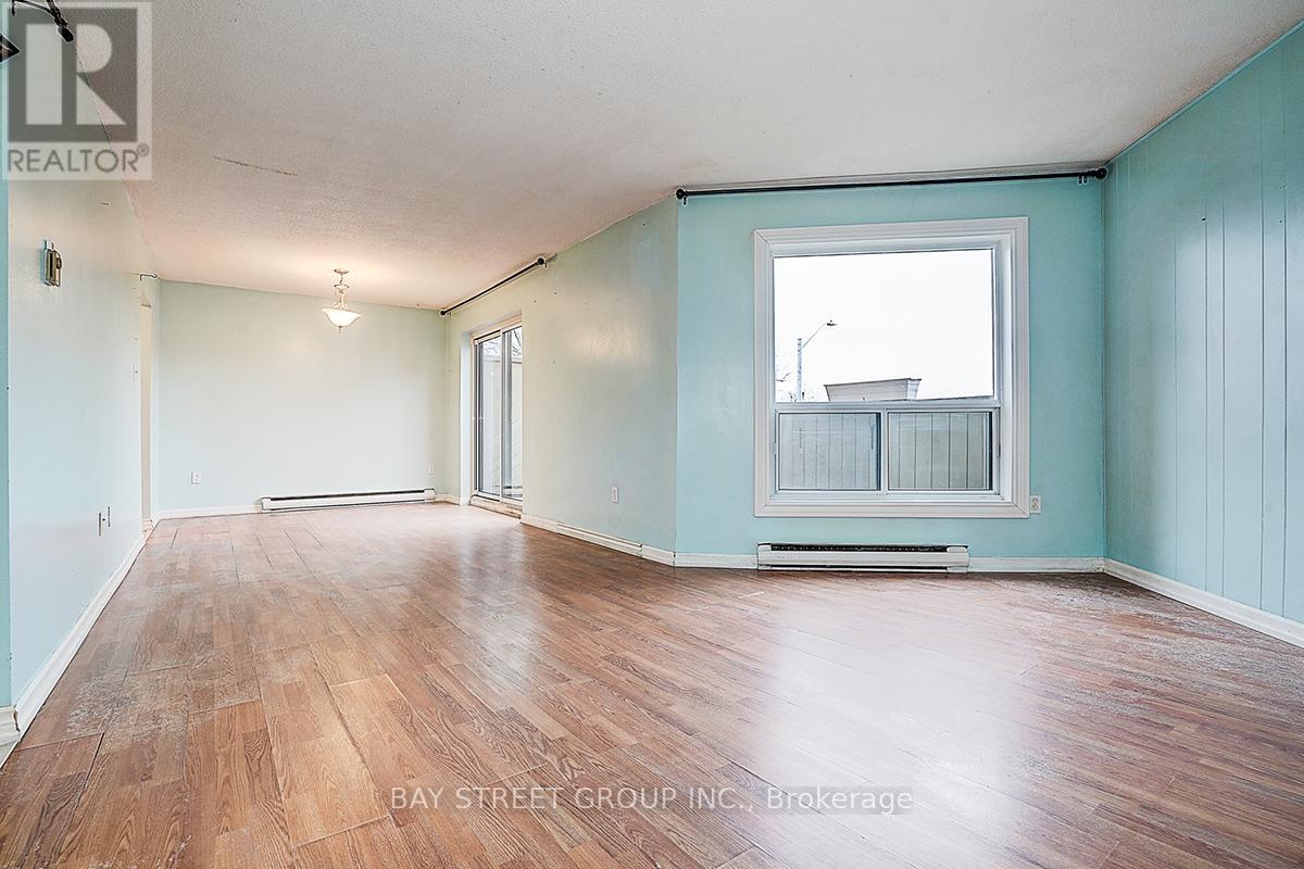 32 - 2035 South Millway Drive, Mississauga, Ontario L5L 1R7 - Photo 8 - W12907182