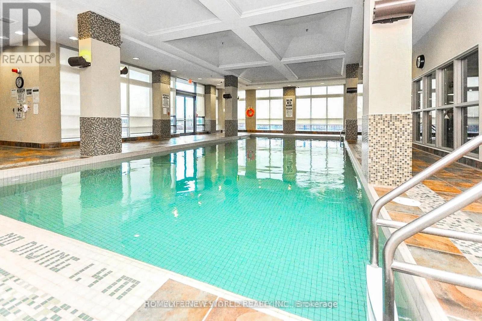 912 - 349 Rathburn Road W, Mississauga, Ontario  L5B 0G9 - Photo 11 - W12907190