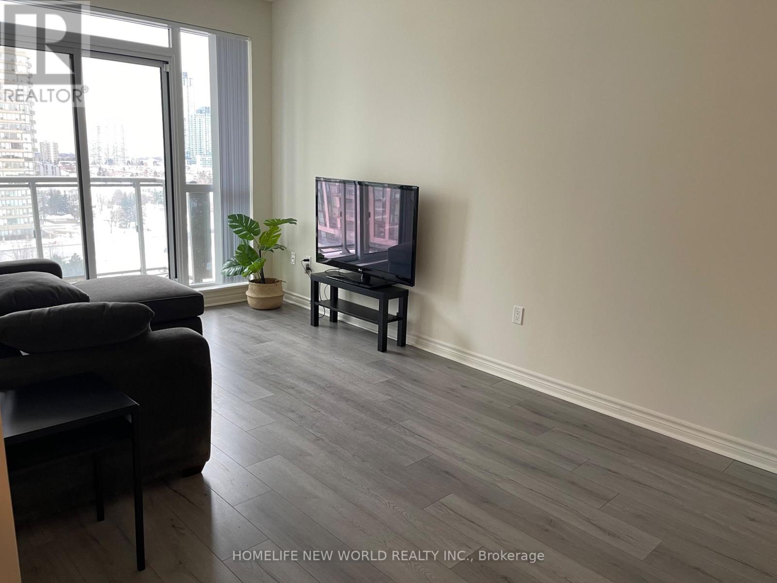 912 - 349 Rathburn Road W, Mississauga, Ontario  L5B 0G9 - Photo 7 - W12907190