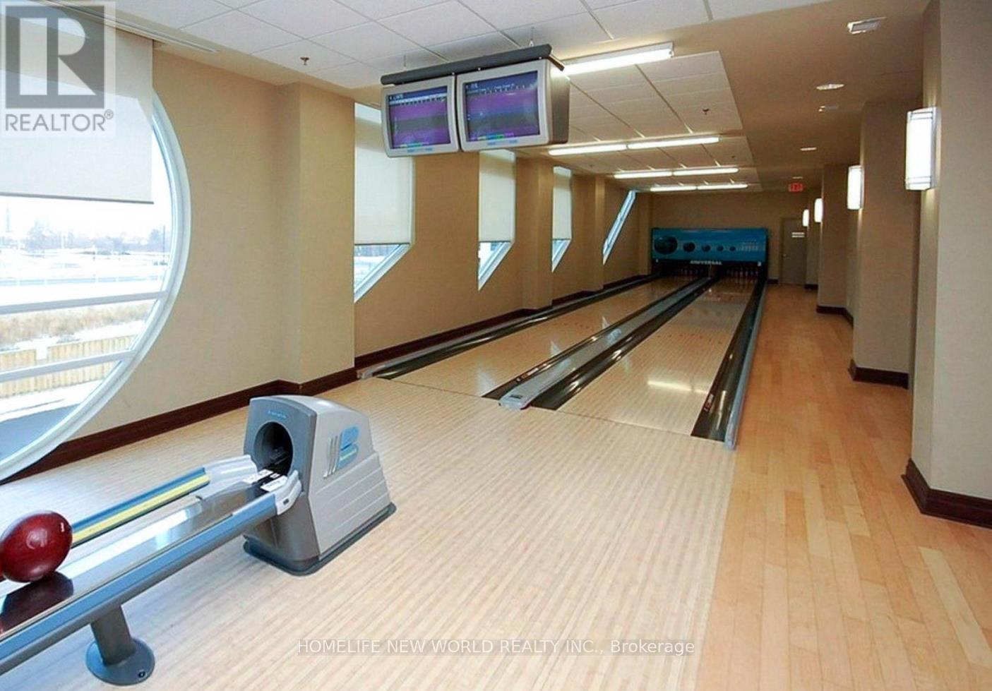 912 - 349 Rathburn Road W, Mississauga, Ontario  L5B 0G9 - Photo 9 - W12907190