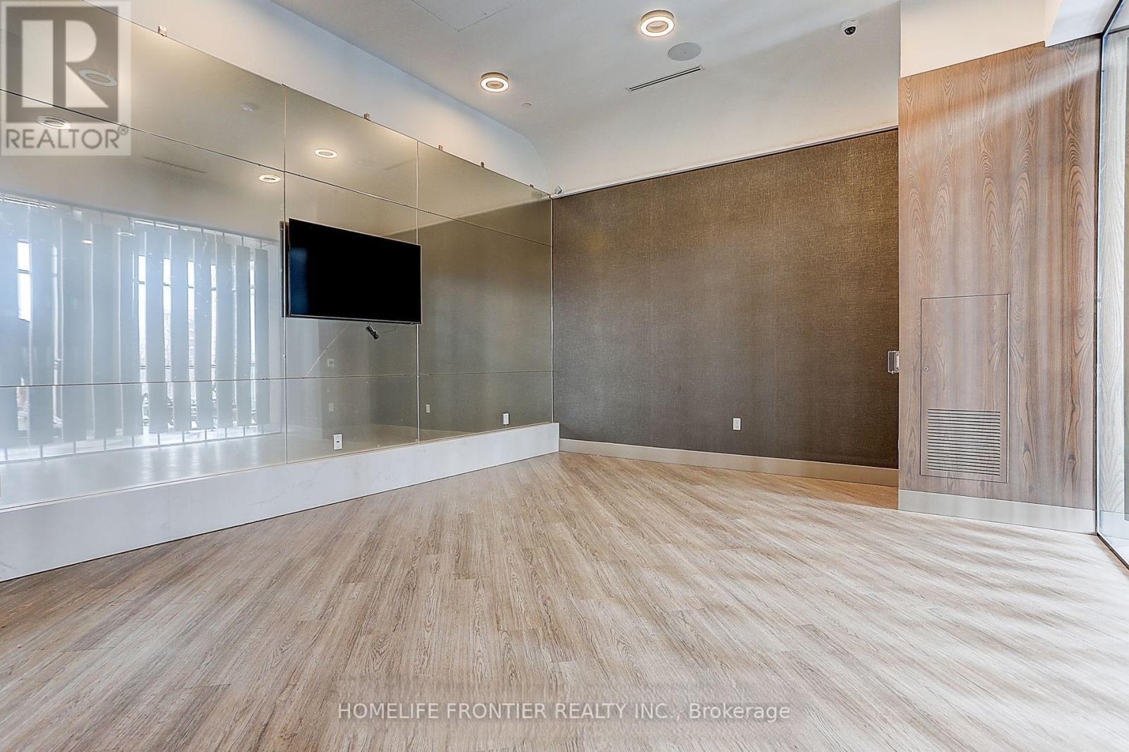 4201 - 30 Inn On The Park Drive, Toronto, Ontario  M3C 0P7 - Photo 35 - C12706714