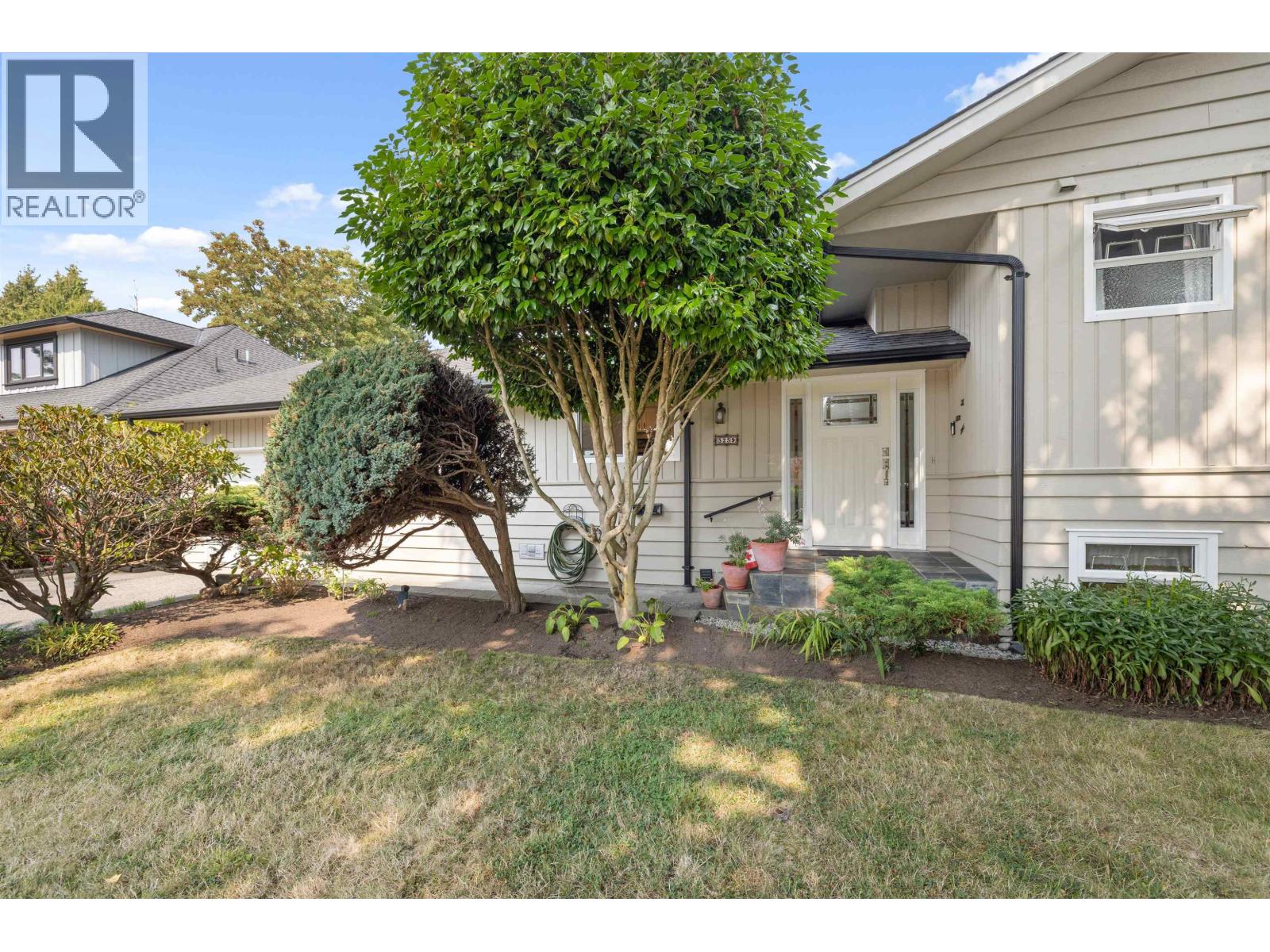 5259 12 Avenue, Delta, British Columbia  V4M 2B1 - Photo 3 - R3094849