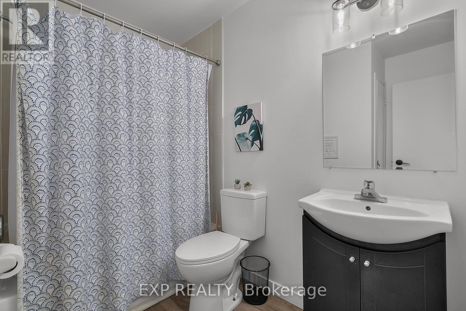 3 - 4595 Queen Street, Niagara Falls, Ontario  L2E 2L7 - Photo 7 - X12846654