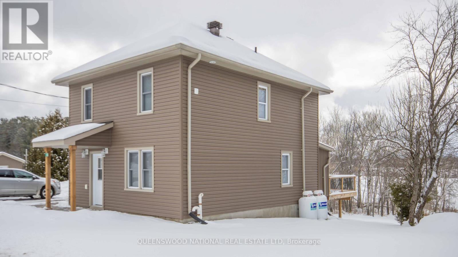 83 Siberia Road W, Madawaska Valley, Ontario  K0J 1B0 - Photo 2 - X12907216