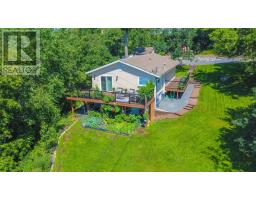 1414 BEACH ROAD, KENORA, Ontario