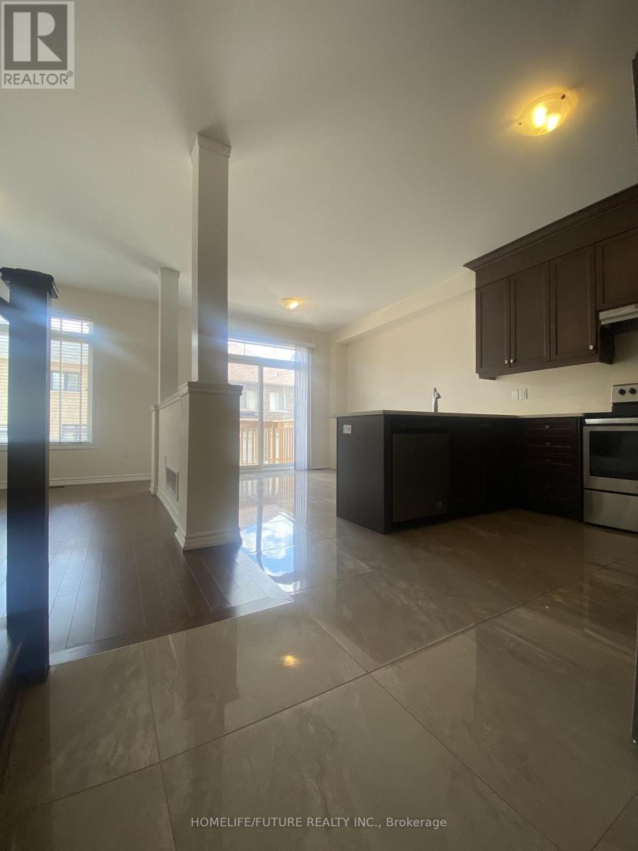 10 Enclave Trail, Brampton, Ontario  L6R 4B2 - Photo 9 - W12831630