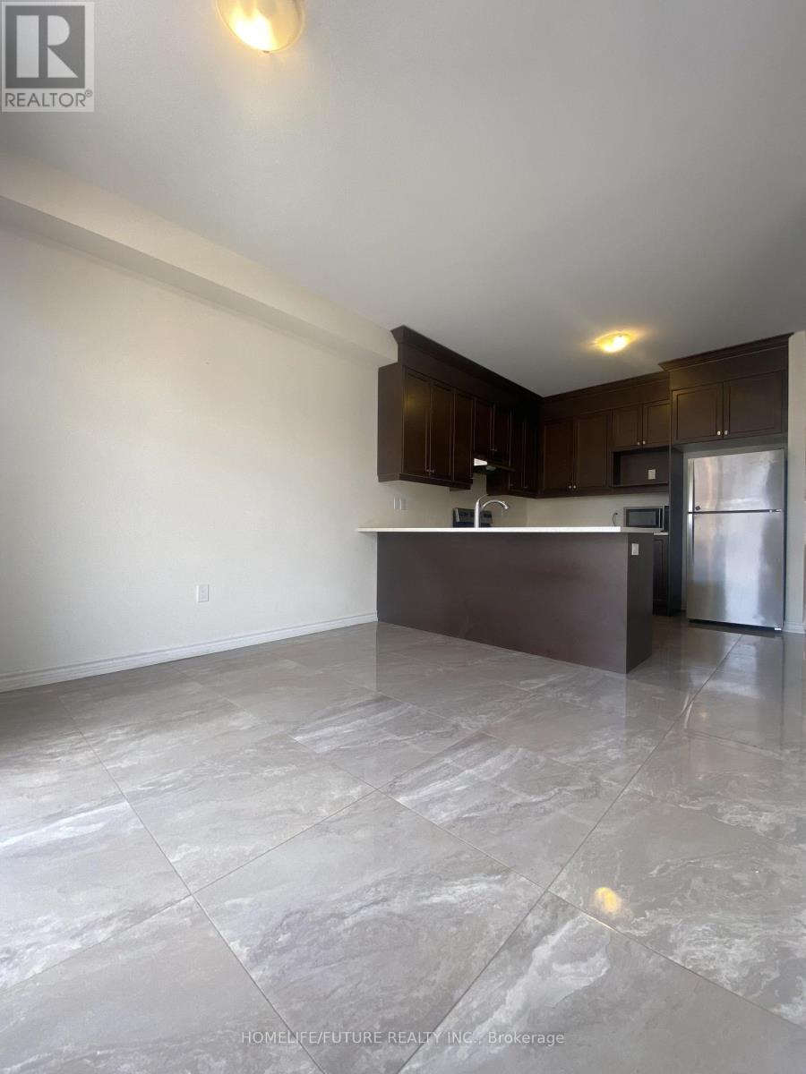 10 Enclave Trail, Brampton, Ontario  L6R 4B2 - Photo 8 - W12831630