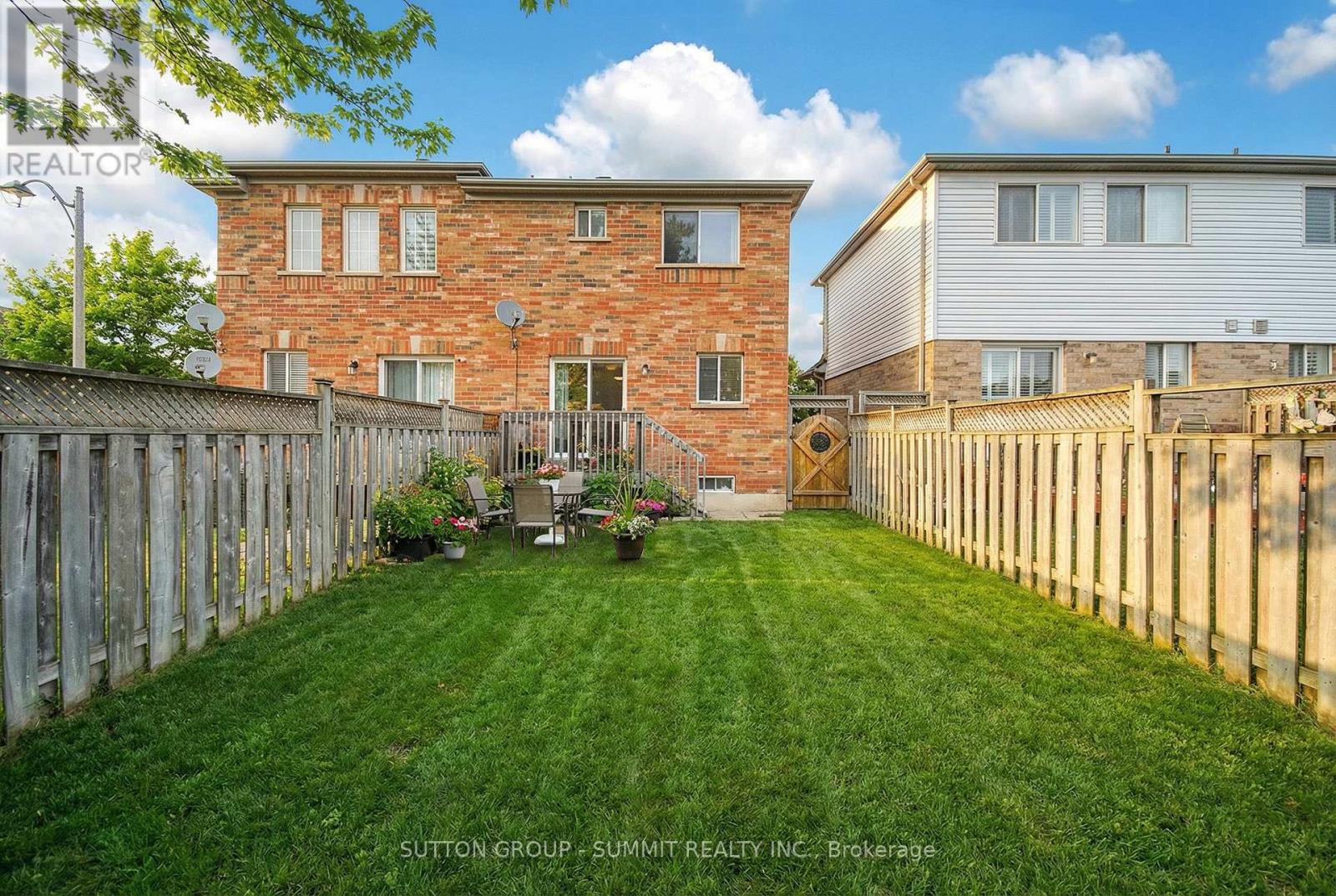 121 Willow Park Drive, Brampton, Ontario  L6R 2N3 - Photo 26 - W12905686