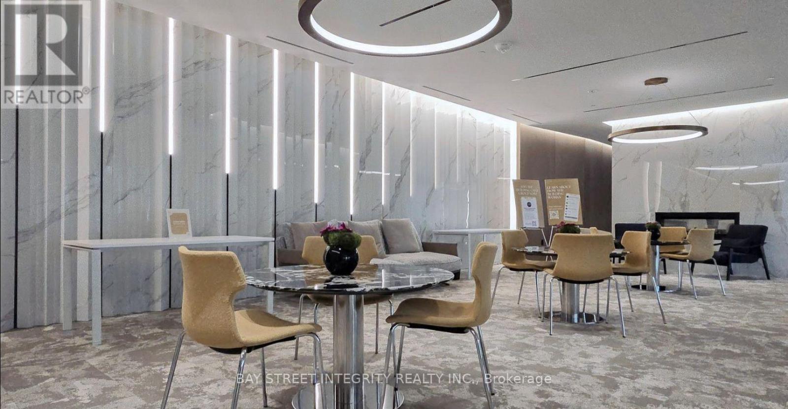 1702 - 1 Concord Cityplace Way, Toronto, Ontario  M5V 0X3 - Photo 24 - C12907200