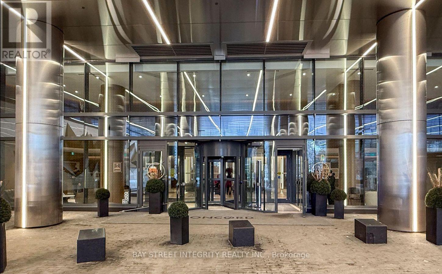 1702 - 1 Concord Cityplace Way, Toronto, Ontario  M5V 0X3 - Photo 5 - C12907200