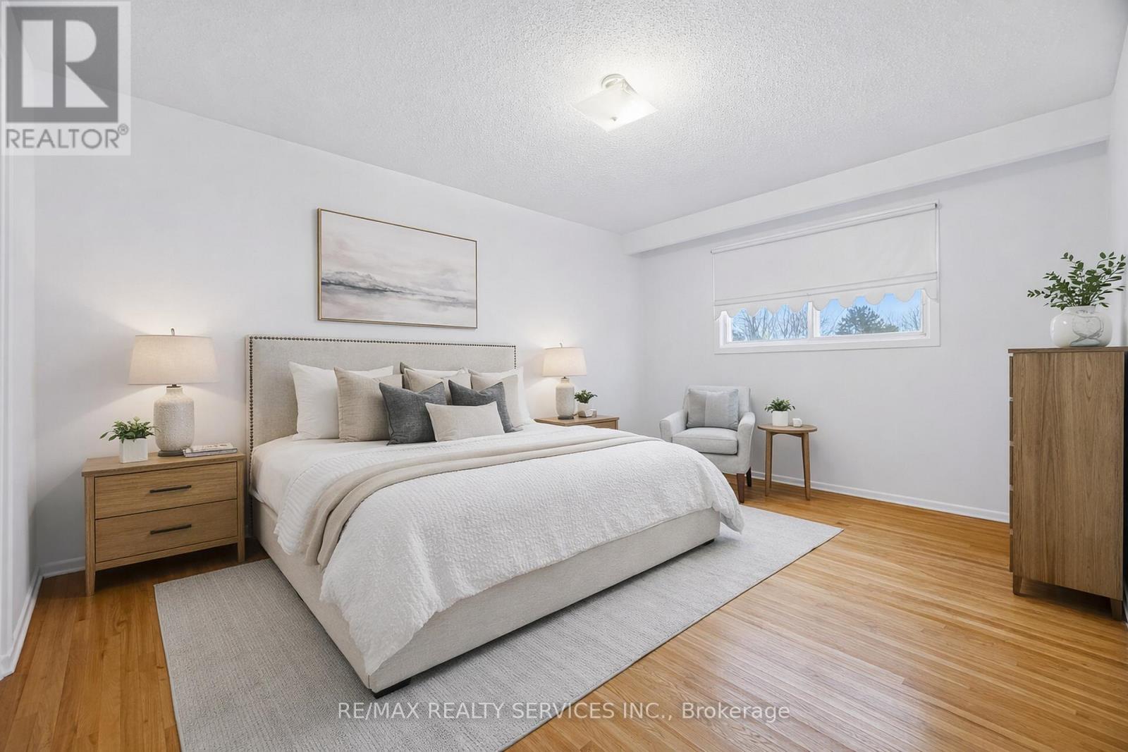 3205 Monica Drive, Mississauga, Ontario  L4T 3E6 - Photo 13 - W12907130