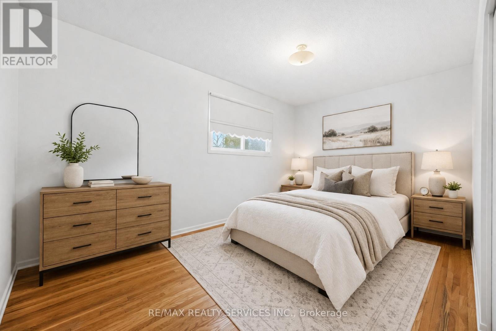 3205 Monica Drive, Mississauga, Ontario  L4T 3E6 - Photo 14 - W12907130