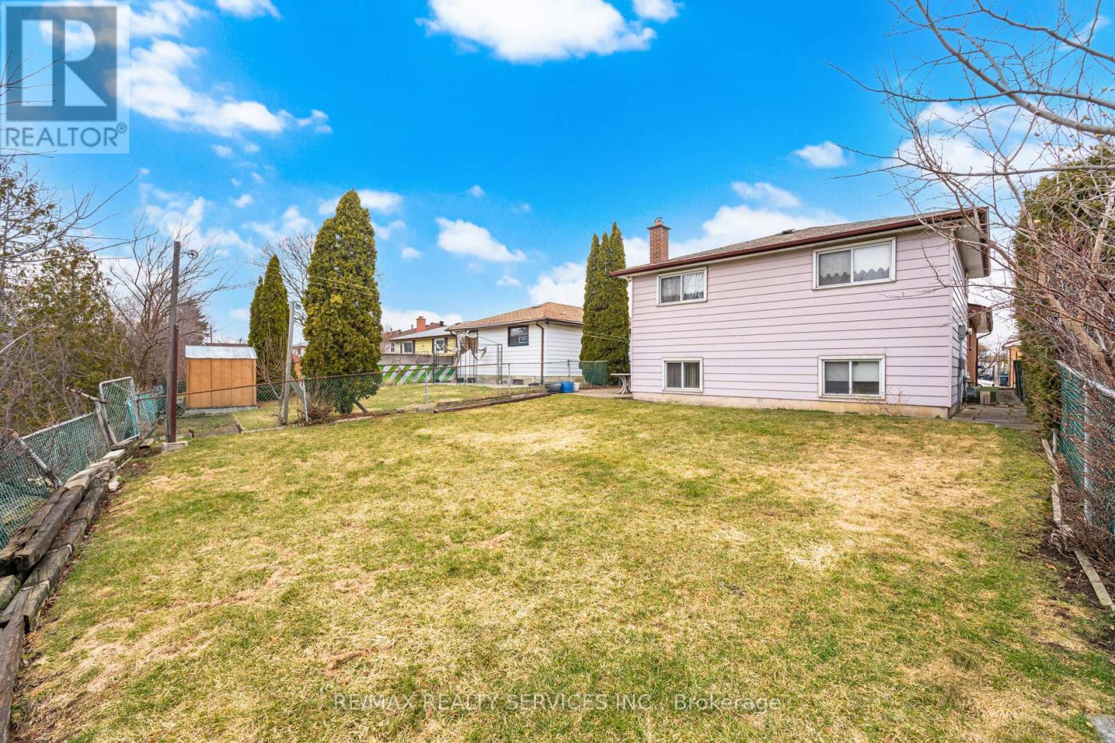 3205 Monica Drive, Mississauga, Ontario  L4T 3E6 - Photo 26 - W12907130